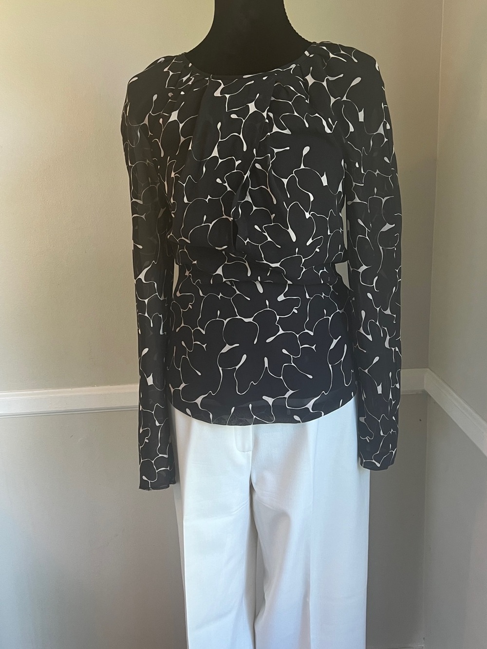 Club Monaco Black Blouse with White Abstract Print